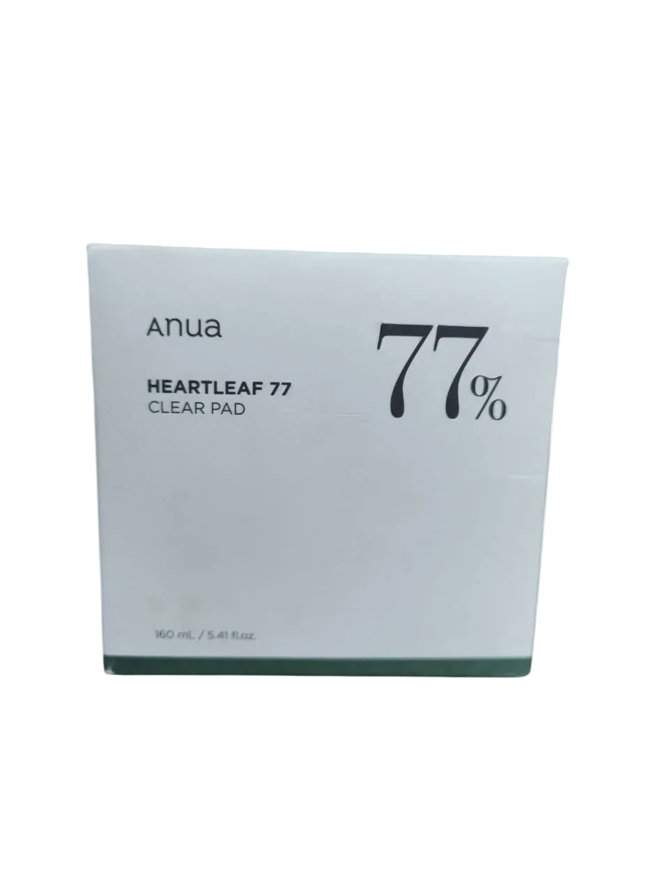 Caja de producto K-Chic Skin Especialidad ANUA Heartleaf 77 Clear Pad para cuidado facial calmante y exfoliante