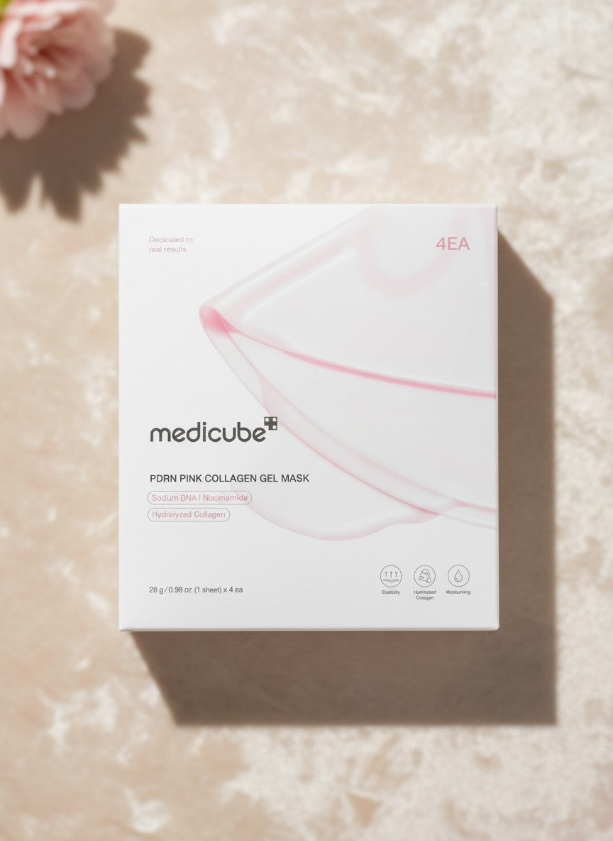 Caja de K-Chic Skin Especialidad con 4 mascarillas en gel Medicube PDRN Pink Collagen para hidratar y reafirmar.